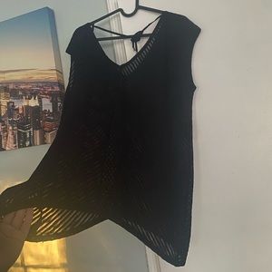 ❤️❤️ WHBM White House Black Market Black Shirt